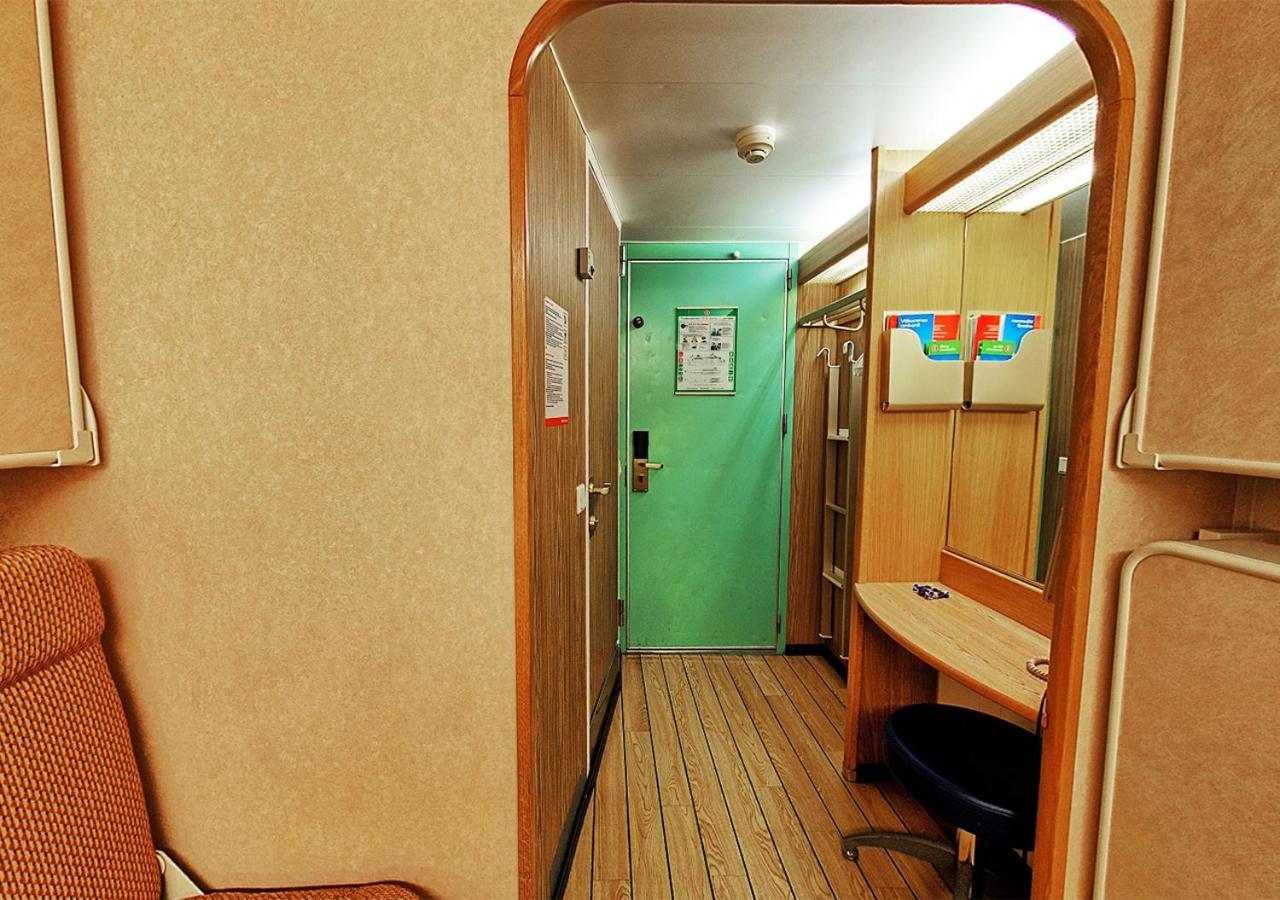 Viking Line Ferry Viking Cinderella - 2-Night Cruise Stockholm-Helsinki-Stockholm Hotel Quarto foto