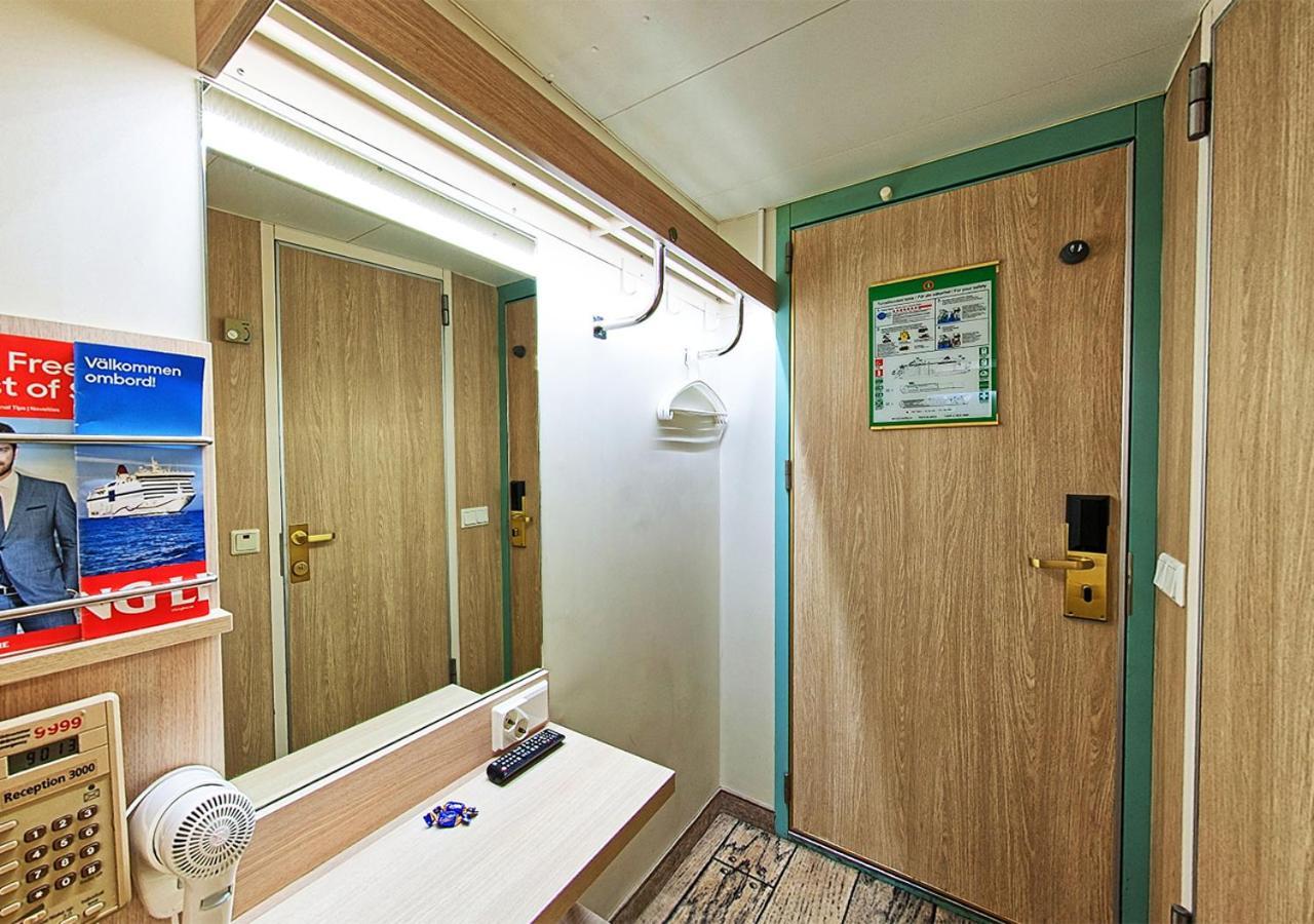 Viking Line Ferry Viking Cinderella - 2-Night Cruise Stockholm-Helsinki-Stockholm Hotel Quarto foto